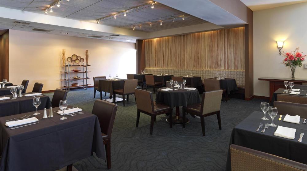 Ontario Airport Hotel & Conference Center